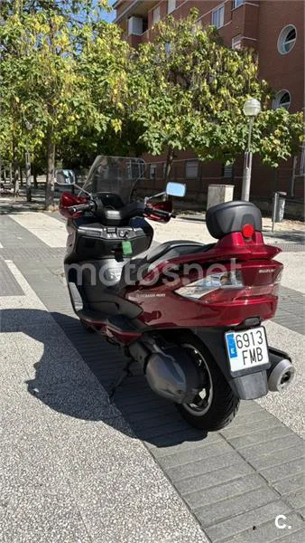 Suzuki Burgman 400 2400 € 2007 Araba - 2