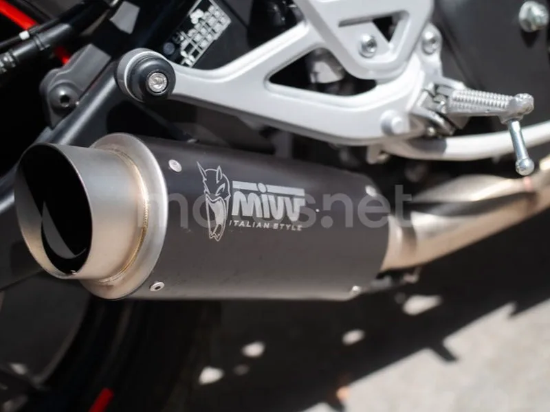 Yamaha MT-125 - Vista 7