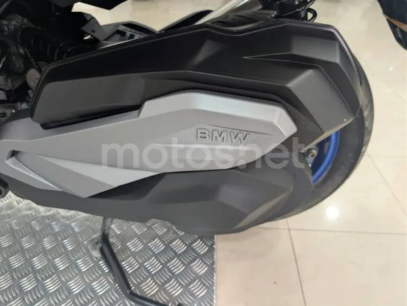 BMW C 400 X - Vista 25