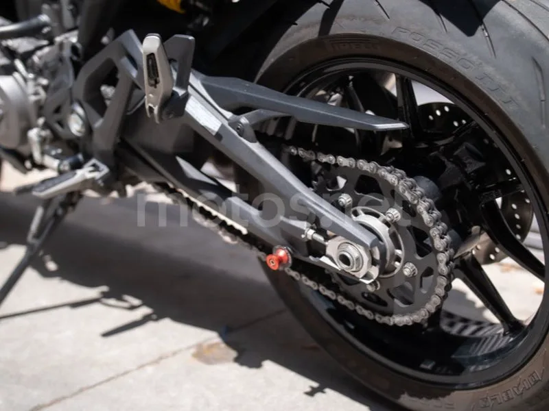 Ducati Monster - Vista 19