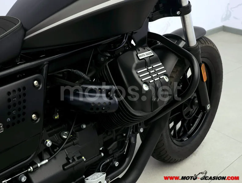 Moto Guzzi V9 - Vista 4