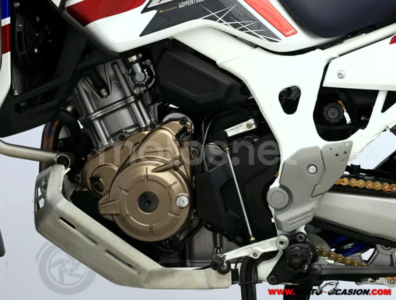 Honda CRF1000L Africa Twin - Vista 10