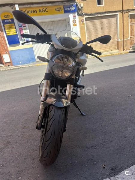 Ducati Monster 696 3500 € 2008 Albacete - 1