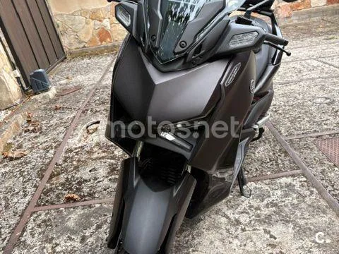 Yamaha XMAX 300 5300 € 2024 Asturias - 2