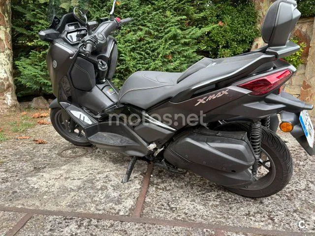 Yamaha XMAX 300 - Vista 5