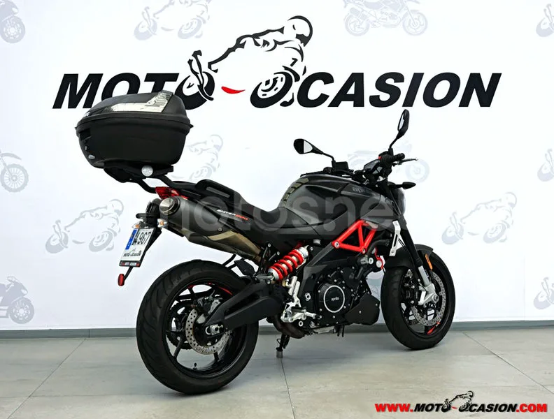 Aprilia Shiver 900 - Vista 3