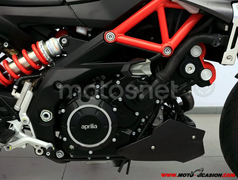 Aprilia Shiver 900 - Vista 5