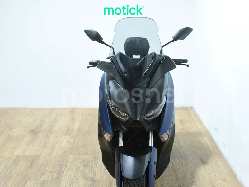 Yamaha XMAX 300 - Vista 11