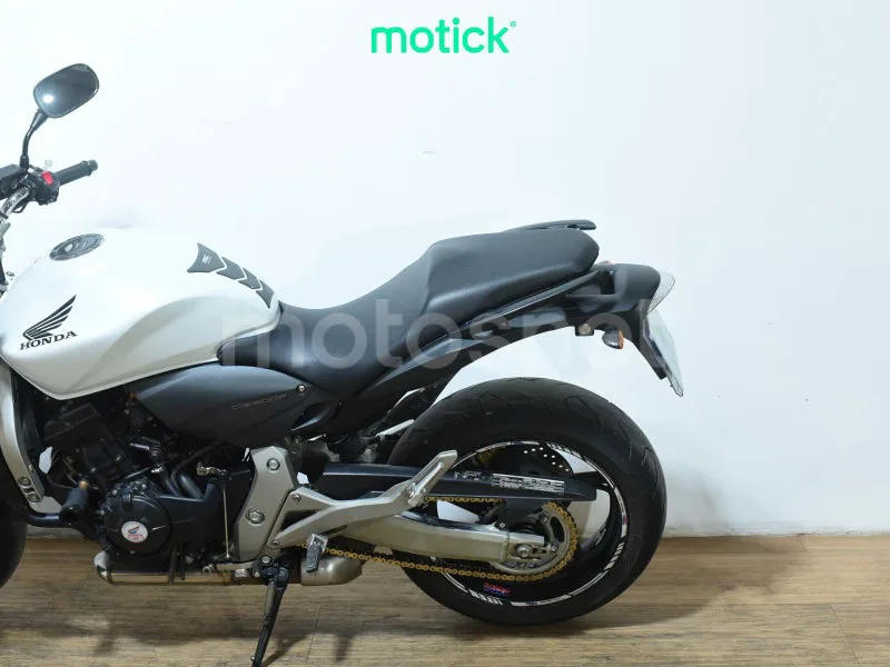 Honda CB600F Hornet - Vista 9