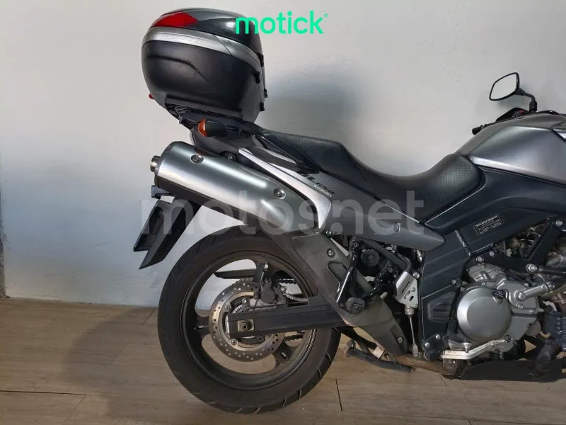 Suzuki V-Strom 650 - Vista 3