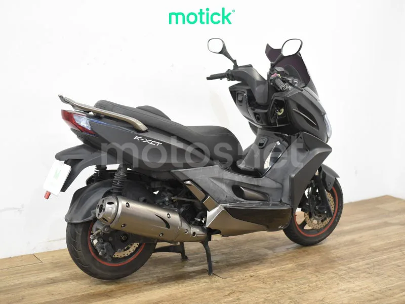 Kymco K-XCT 125i - Vista 8