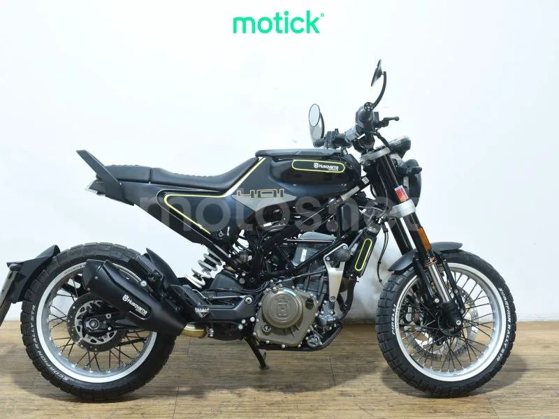 Husqvarna Svartpilen 401 2740 € 2019 Barcelona - 2