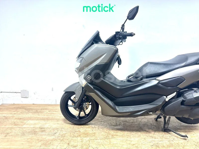Yamaha NMAX - Vista 8