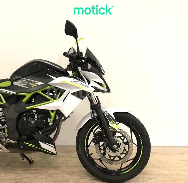 Kawasaki Z125 - Vista 4