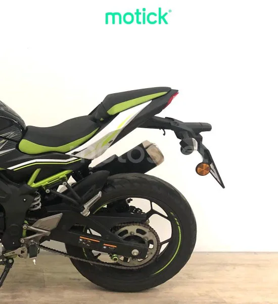 Kawasaki Z125 - Vista 7