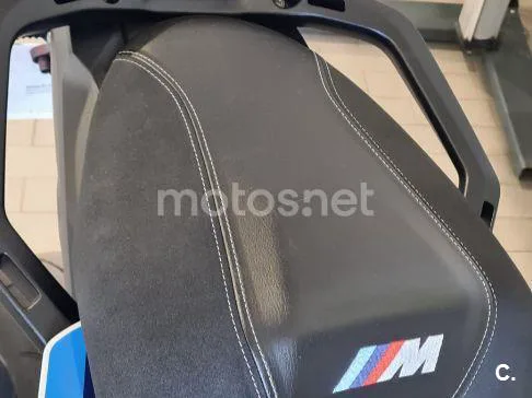 BMW M 1000 XR - Vista 11