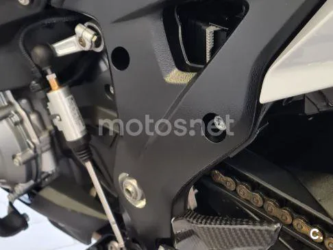 BMW M 1000 XR - Vista 12