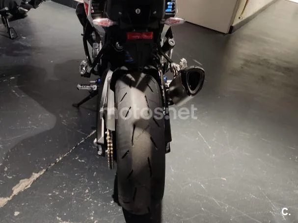 BMW M 1000 XR - Vista 16