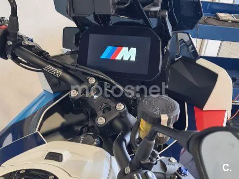 BMW M 1000 XR - Vista 3