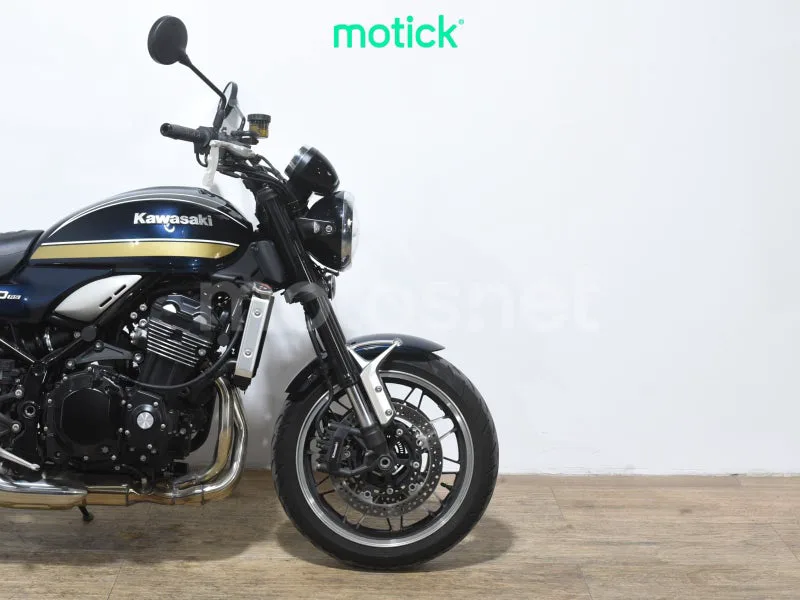 Kawasaki Z900RS - Vista 4