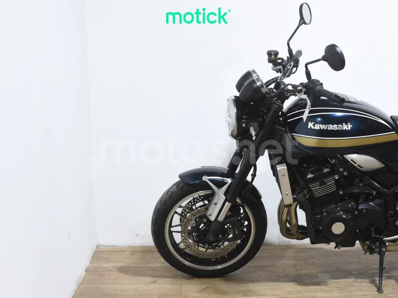 Kawasaki Z900RS - Vista 8