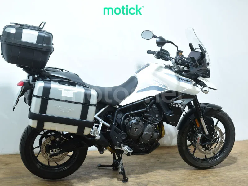 Triumph Tiger 900 - Vista 10