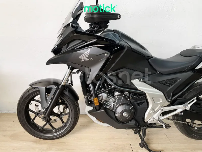 Honda NC750S - Vista 7