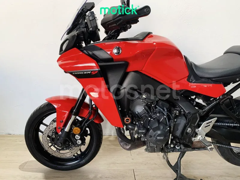 Yamaha Tracer 9 - Vista 7