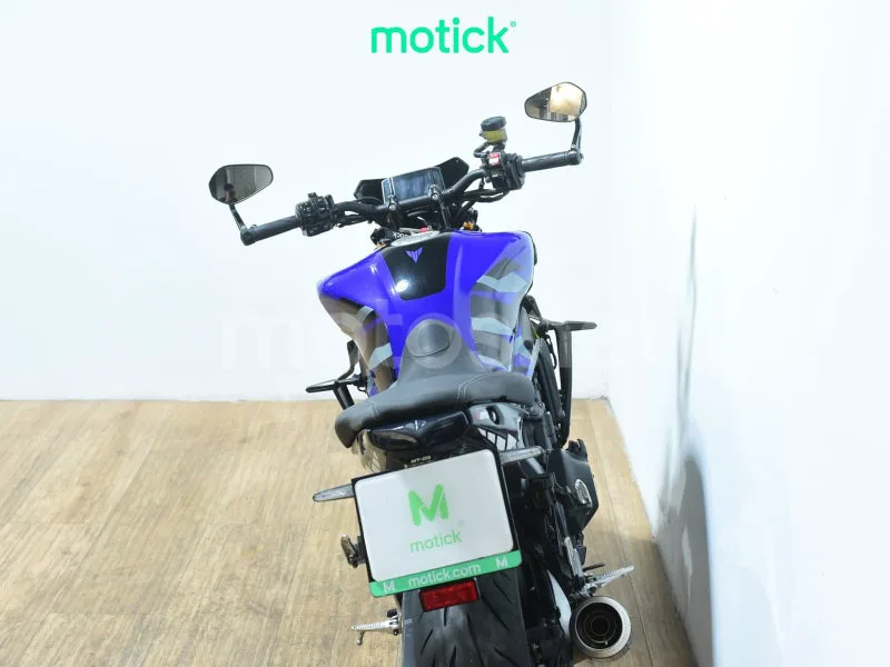 Yamaha MT-09 - Vista 6