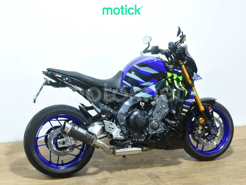Yamaha MT-09 - Vista 10