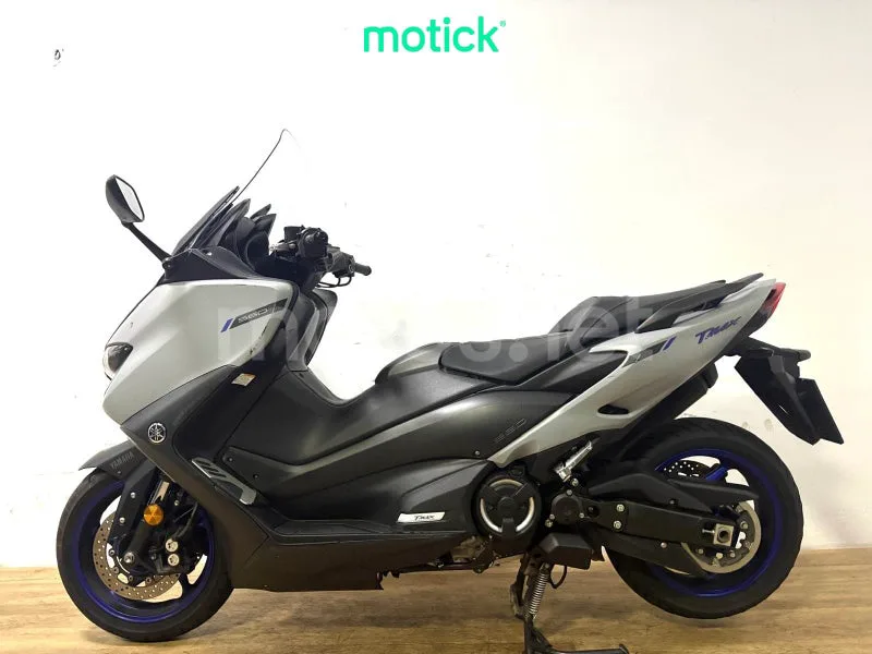 Yamaha TMAX 560 - Vista 5