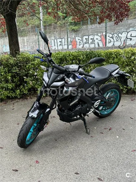 Yamaha MT-125 - Vista 9