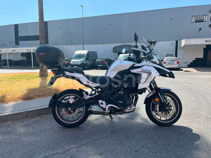 Benelli TRK 502 - Vista 4
