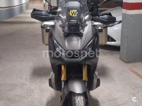 Honda X-ADV 8000 € 2017 Lleida - 1
