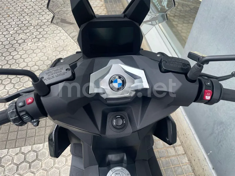BMW C 400 X - Vista 9
