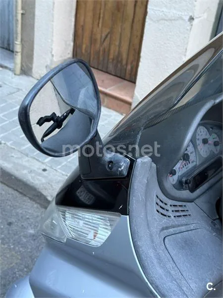 Piaggio X8 200 1000 € 2004 Barcelona - 2