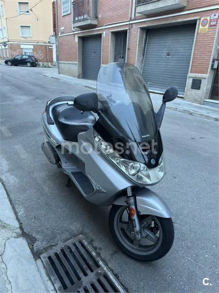 Piaggio X8 200 - Vista 12