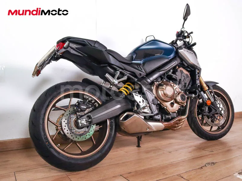 Honda CB650R - Vista 3
