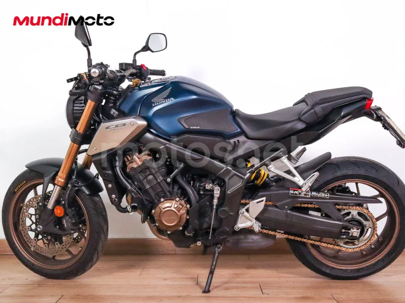 Honda CB650R - Vista 6