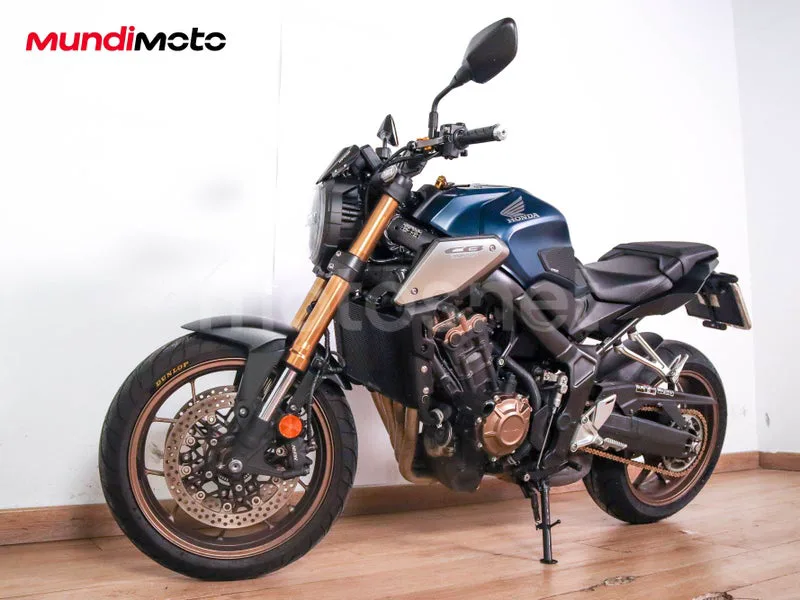 Honda CB650R - Vista 7