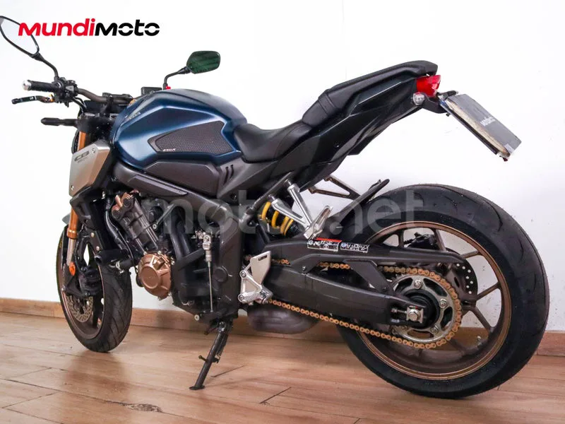 Honda CB650R - Vista 8