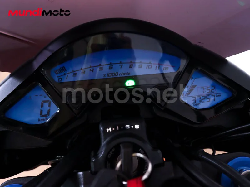 Honda CB1000R - Vista 12