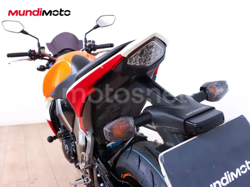Honda CB1000R - Vista 9