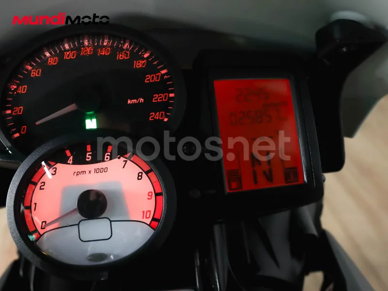 BMW F 800 S - Vista 12