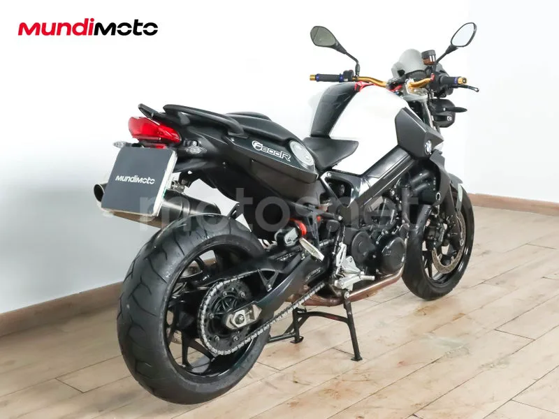 BMW F 800 S - Vista 3