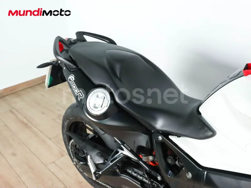 BMW F 800 S - Vista 32