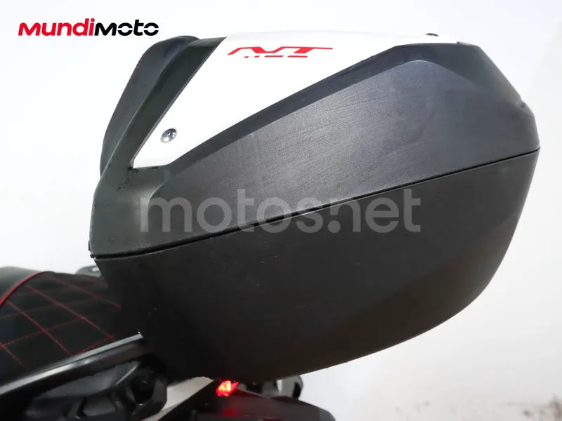 Honda NT1100 - Vista 102