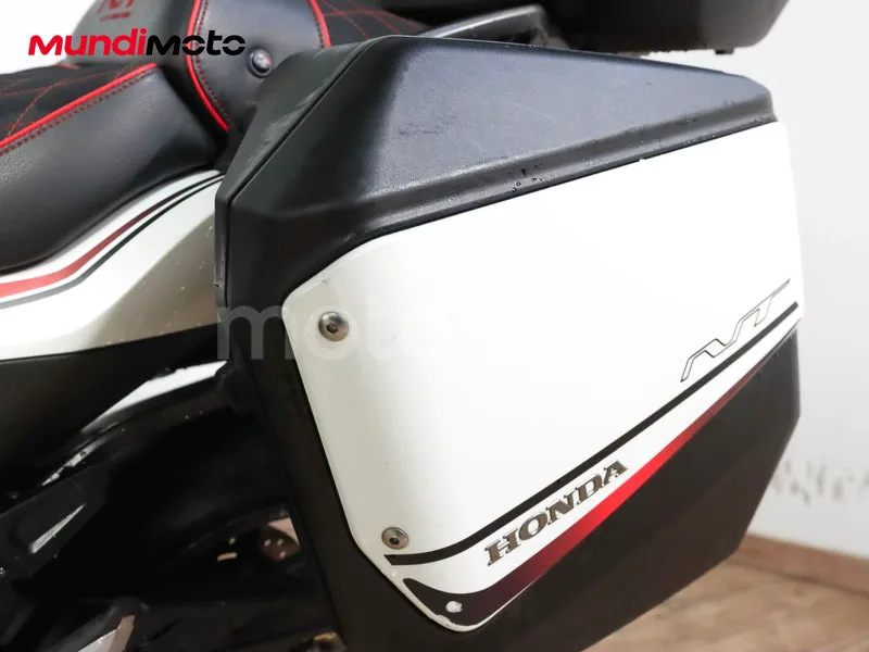 Honda NT1100 - Vista 15