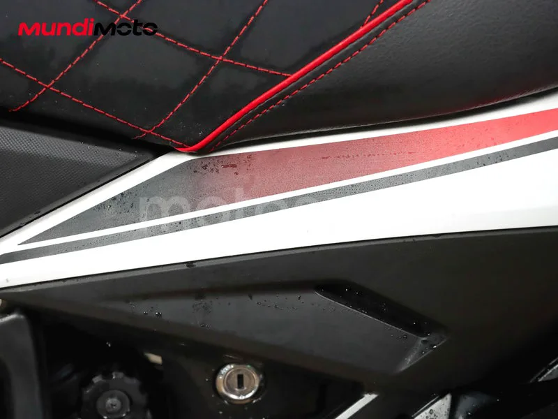 Honda NT1100 - Vista 16