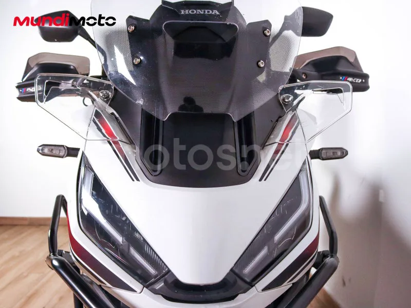 Honda NT1100 - Vista 5